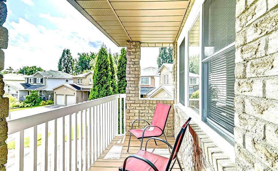 Photo 16 of 59 Lyndale Crescent, Clarington, Courtice — HOMEH