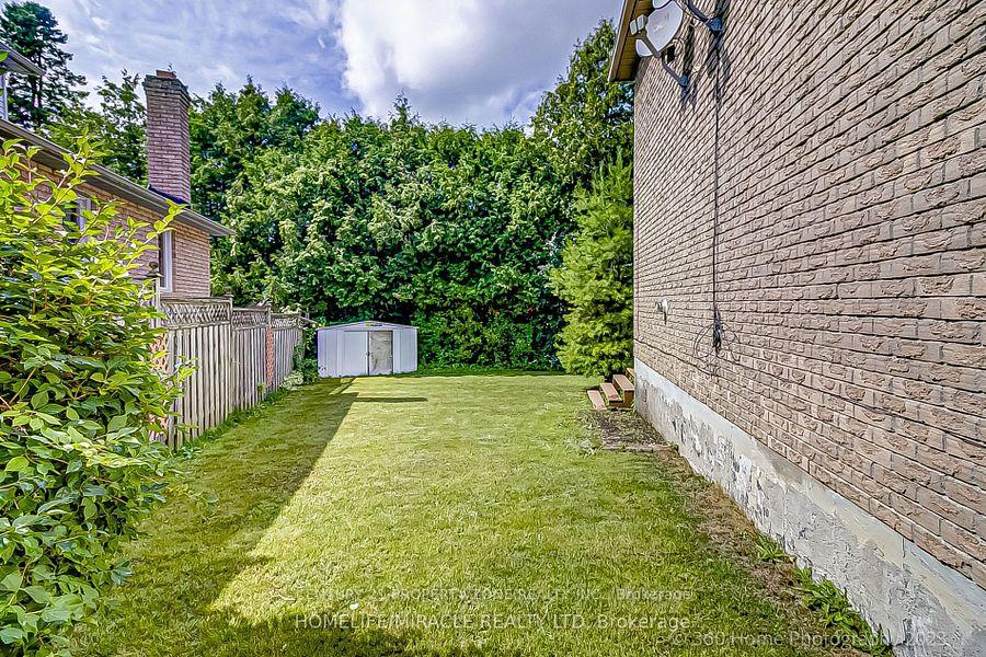 Photo 24 of 59 Lyndale Crescent, Clarington, Courtice — HOMEH