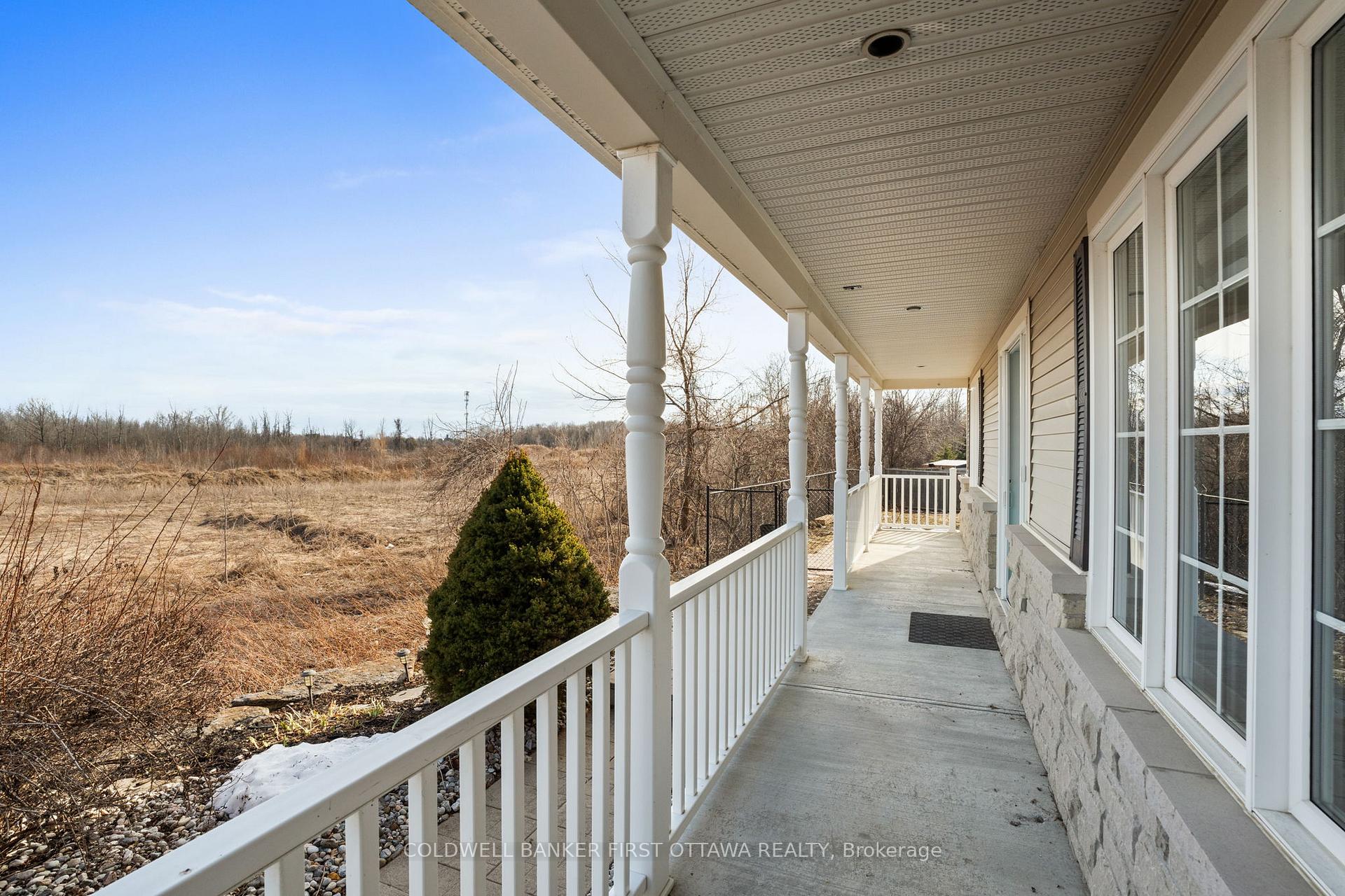 Photo 4 of 169 Cedardown Private, Ottawa, Barrhaven - Stonebridge — HOMEH
