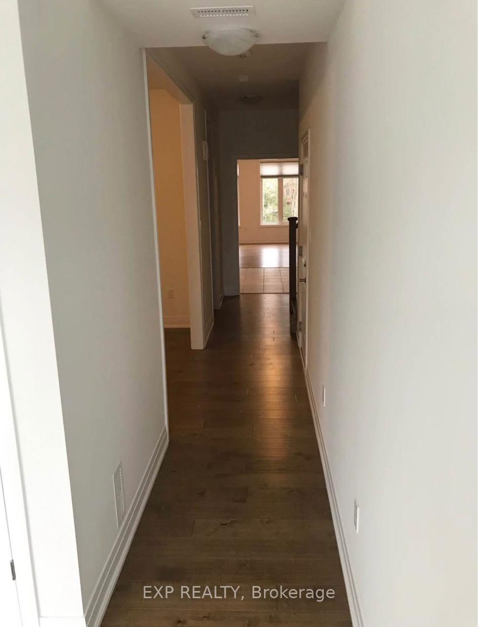 Photo 2 of Unit Upper, 63 Franklin Trail, Barrie, Rural Barrie Southwest — HOMEH