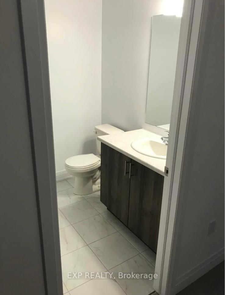Photo 6 of Unit Upper, 63 Franklin Trail, Barrie, Rural Barrie Southwest — HOMEH