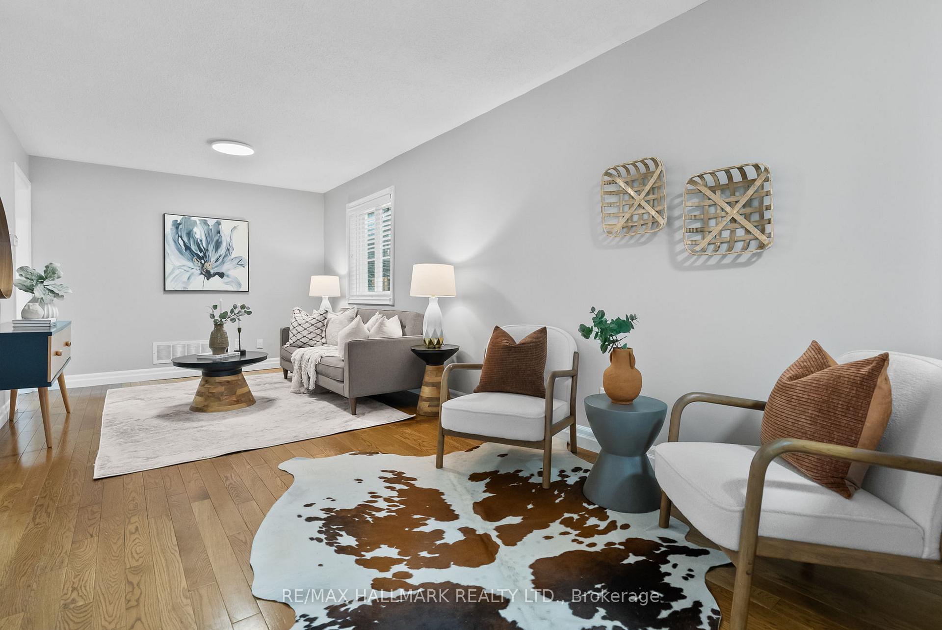 Photo 7 of 45 Guildwood Drive, Clarington, Bowmanville — HOMEH