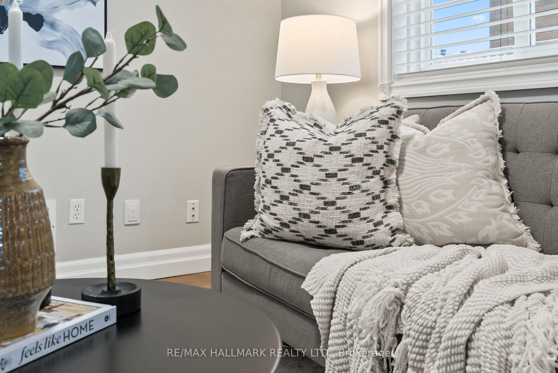 Photo 9 of 45 Guildwood Drive, Clarington, Bowmanville — HOMEH
