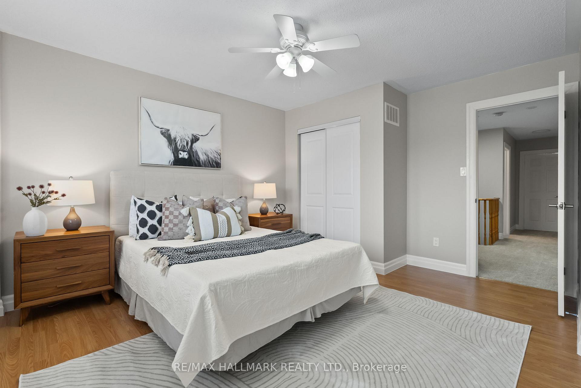 Photo 23 of 45 Guildwood Drive, Clarington, Bowmanville — HOMEH