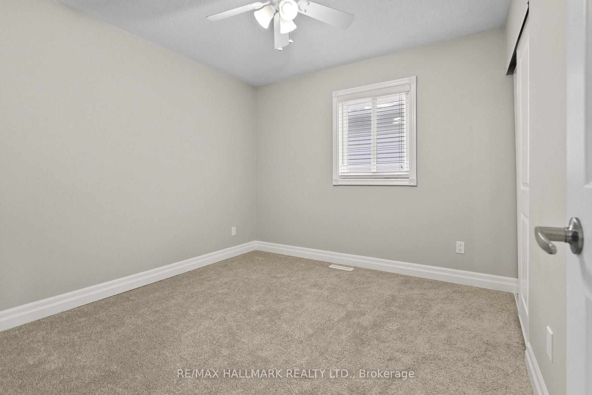 Photo 29 of 45 Guildwood Drive, Clarington, Bowmanville — HOMEH
