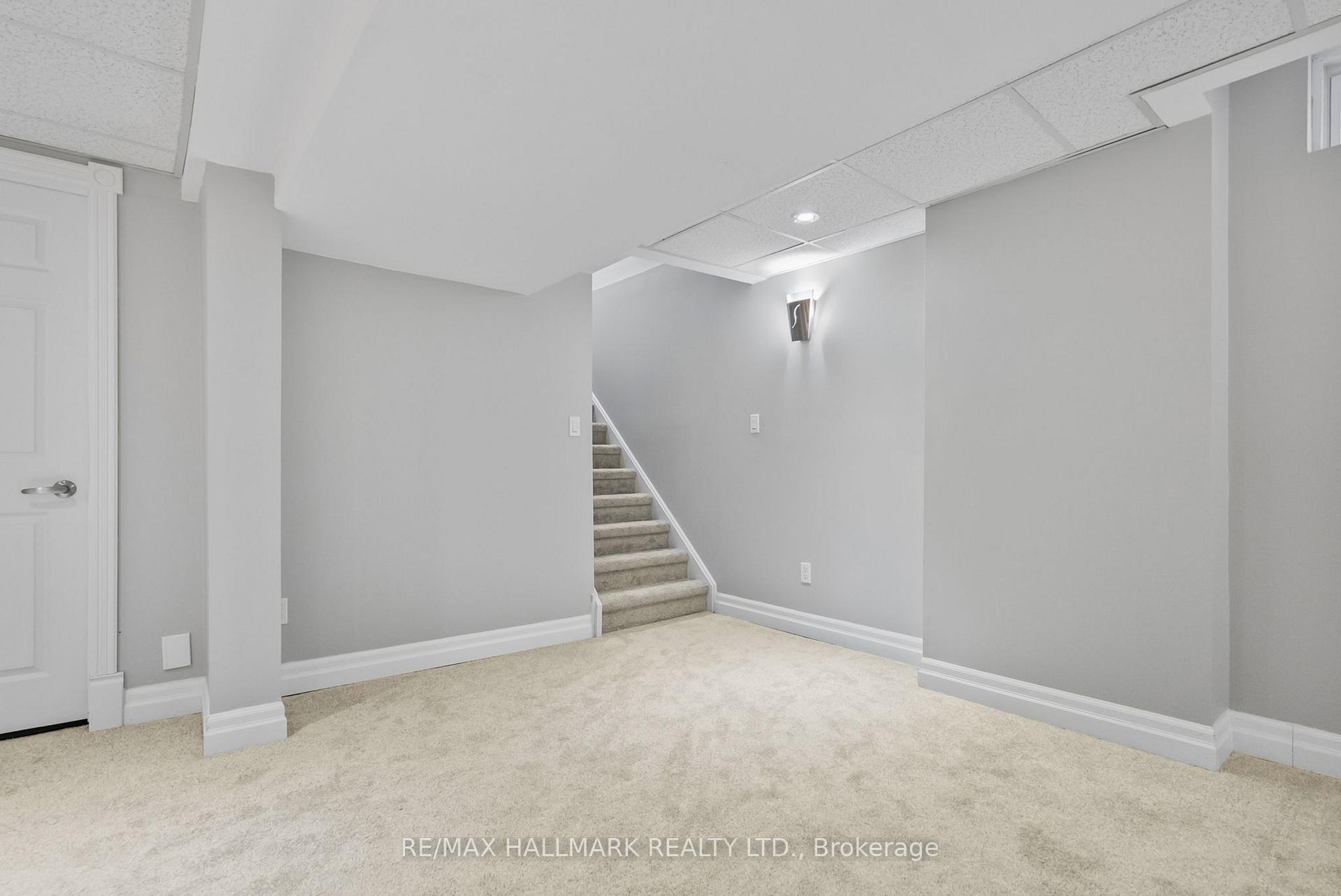 Photo 31 of 45 Guildwood Drive, Clarington, Bowmanville — HOMEH