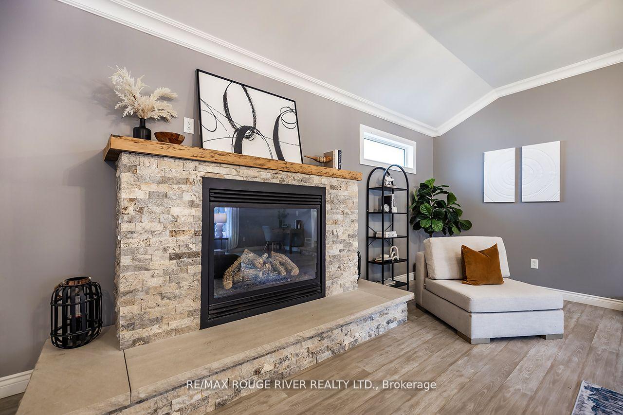 Photo 21 of 61 Townline Road N, Clarington, Courtice — HOMEH