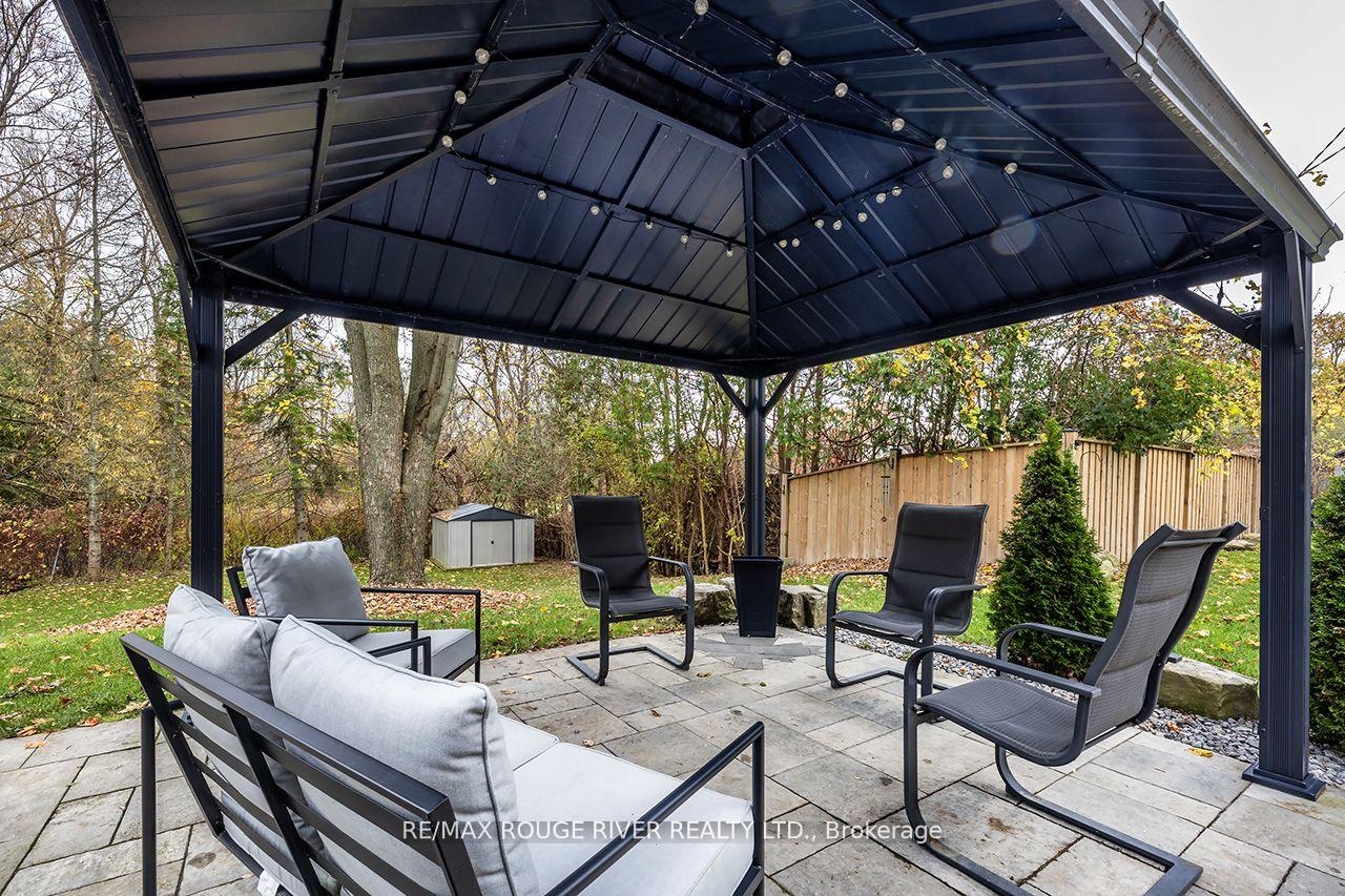 Photo 33 of 61 Townline Road N, Clarington, Courtice — HOMEH