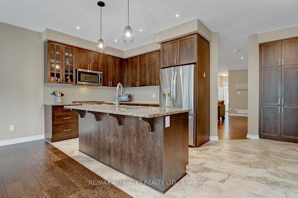 Photo 15 of 228 Fergus Crescent, Ottawa, Barrhaven - Cedargrove/Fraserdale — HOMEH