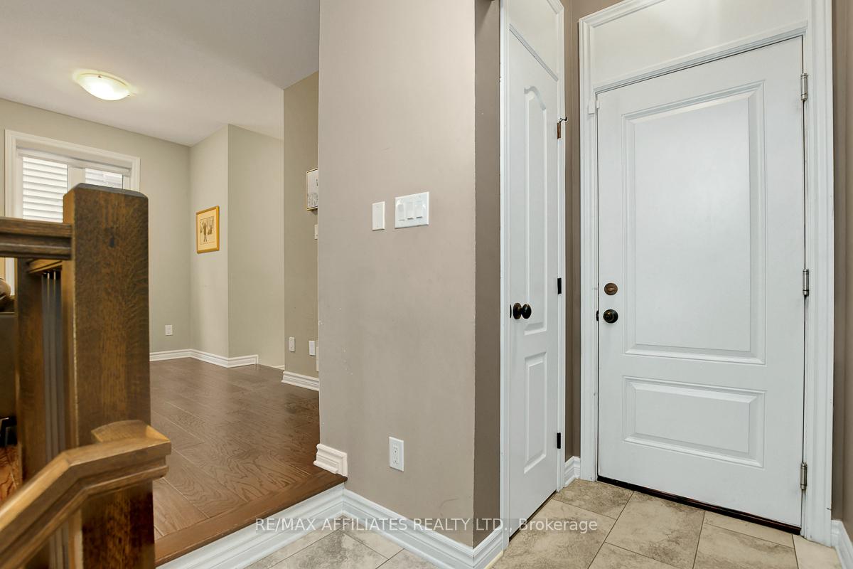 Photo 20 of 228 Fergus Crescent, Ottawa, Barrhaven - Cedargrove/Fraserdale — HOMEH