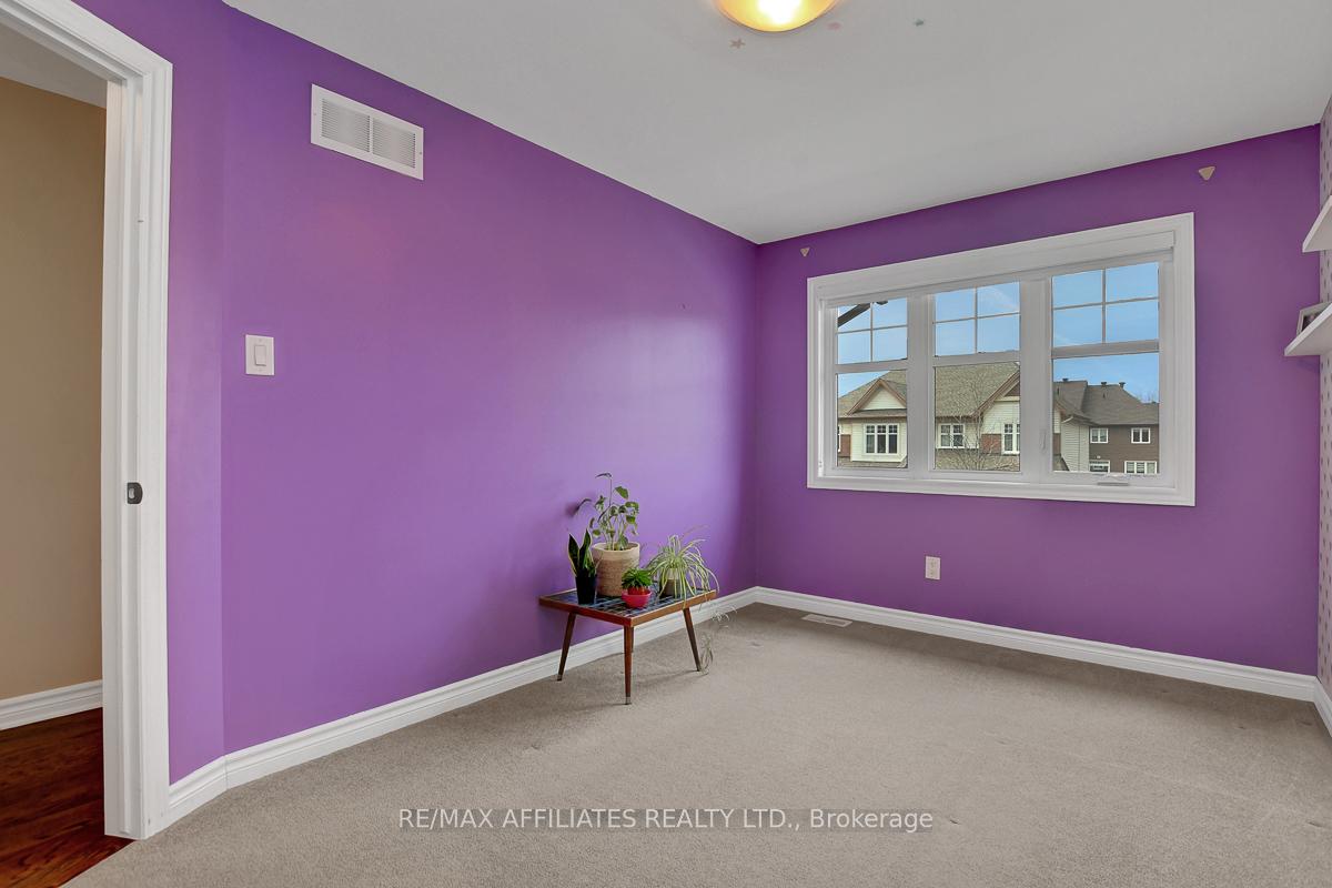 Photo 29 of 228 Fergus Crescent, Ottawa, Barrhaven - Cedargrove/Fraserdale — HOMEH