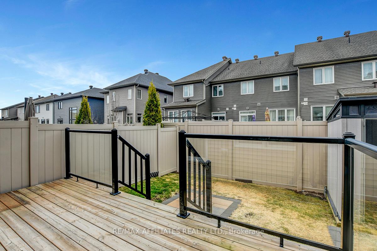 Photo 39 of 228 Fergus Crescent, Ottawa, Barrhaven - Cedargrove/Fraserdale — HOMEH