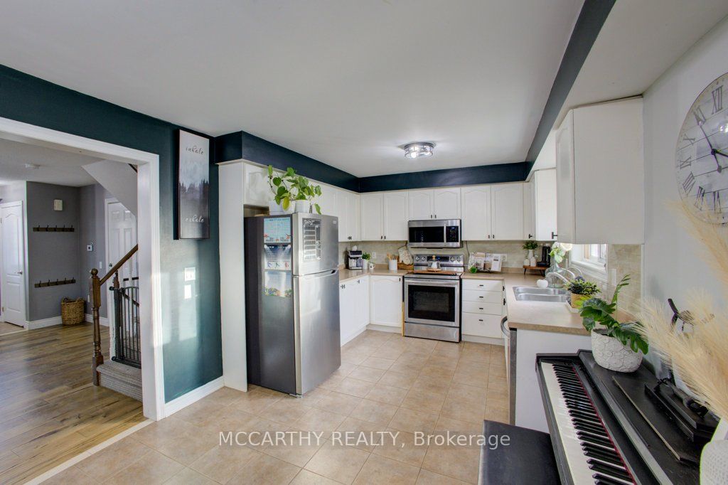 Photo 47 of 218 Marilyn Street, Shelburne — HOMEH