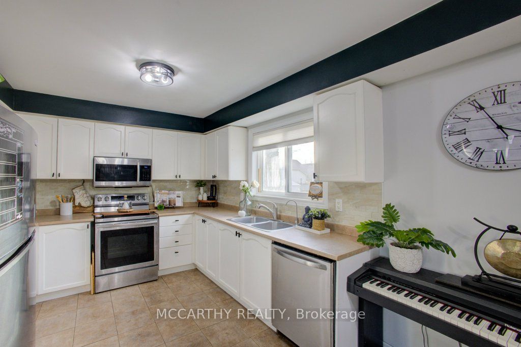 Photo 48 of 218 Marilyn Street, Shelburne — HOMEH