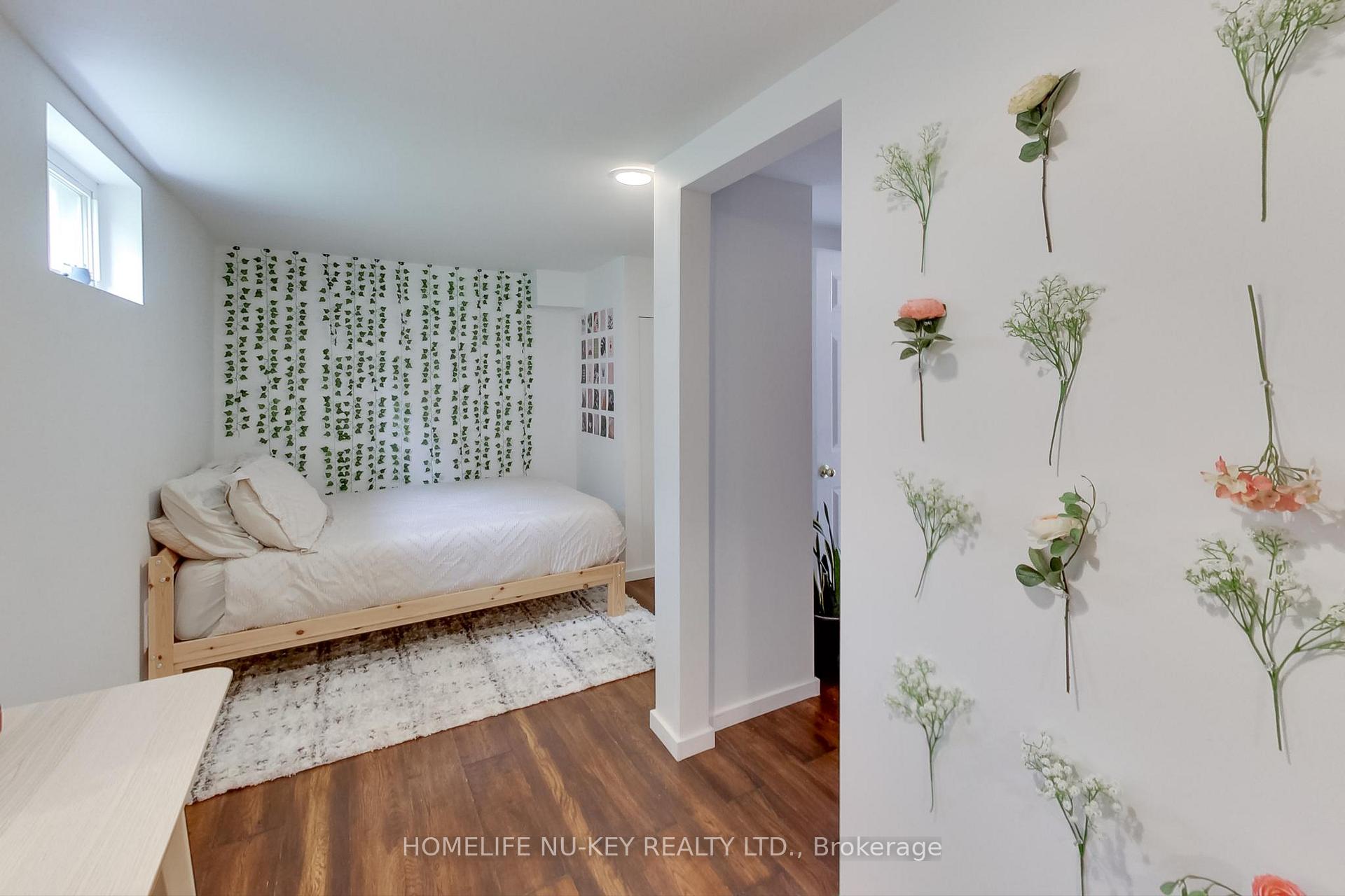 Photo 31 of 4 Mulholland Street, Barrie, Queen's Park — HOMEH