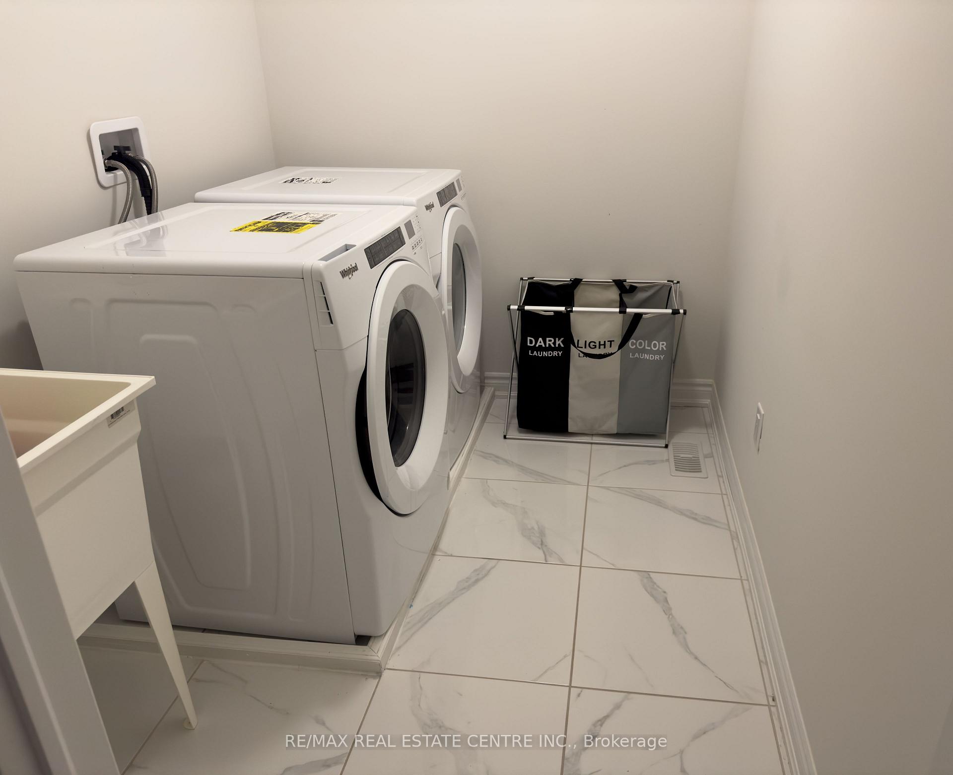 Photo 25 of 116 Durham Ave, Barrie, Painswick South — HOMEH