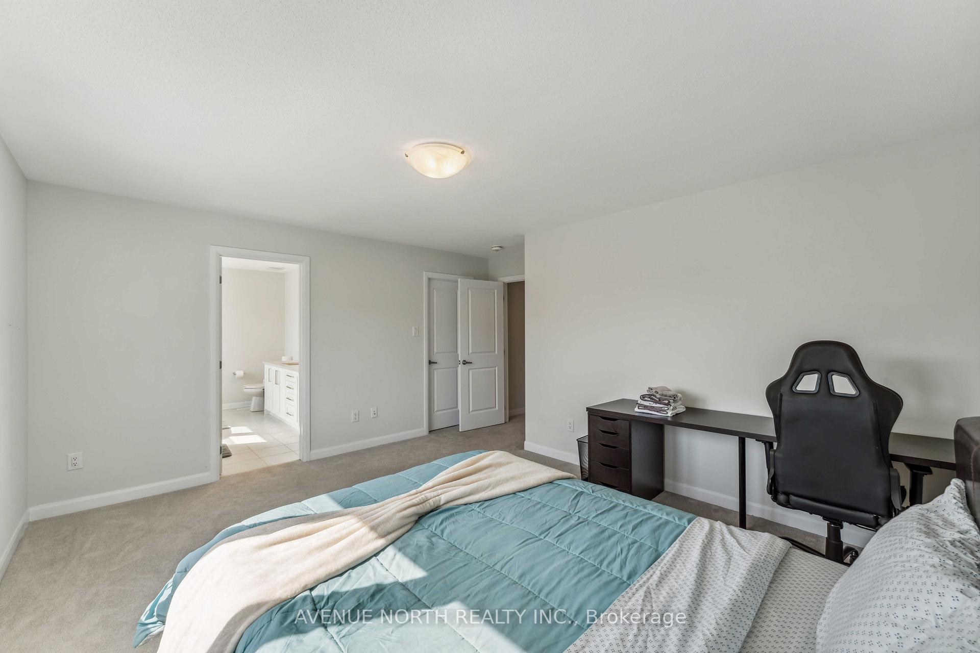 Photo 15 of 841 Cappamore Drive, Ottawa, Barrhaven - Half Moon Bay — HOMEH