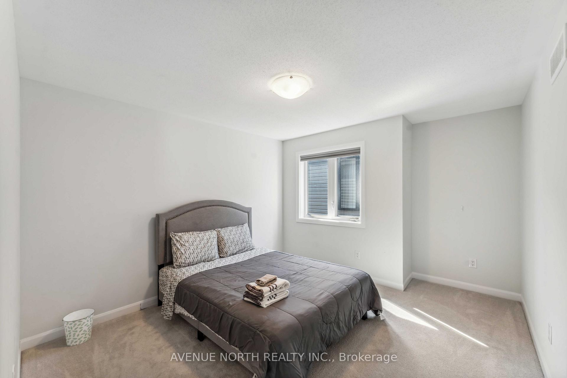 Photo 20 of 841 Cappamore Drive, Ottawa, Barrhaven - Half Moon Bay — HOMEH