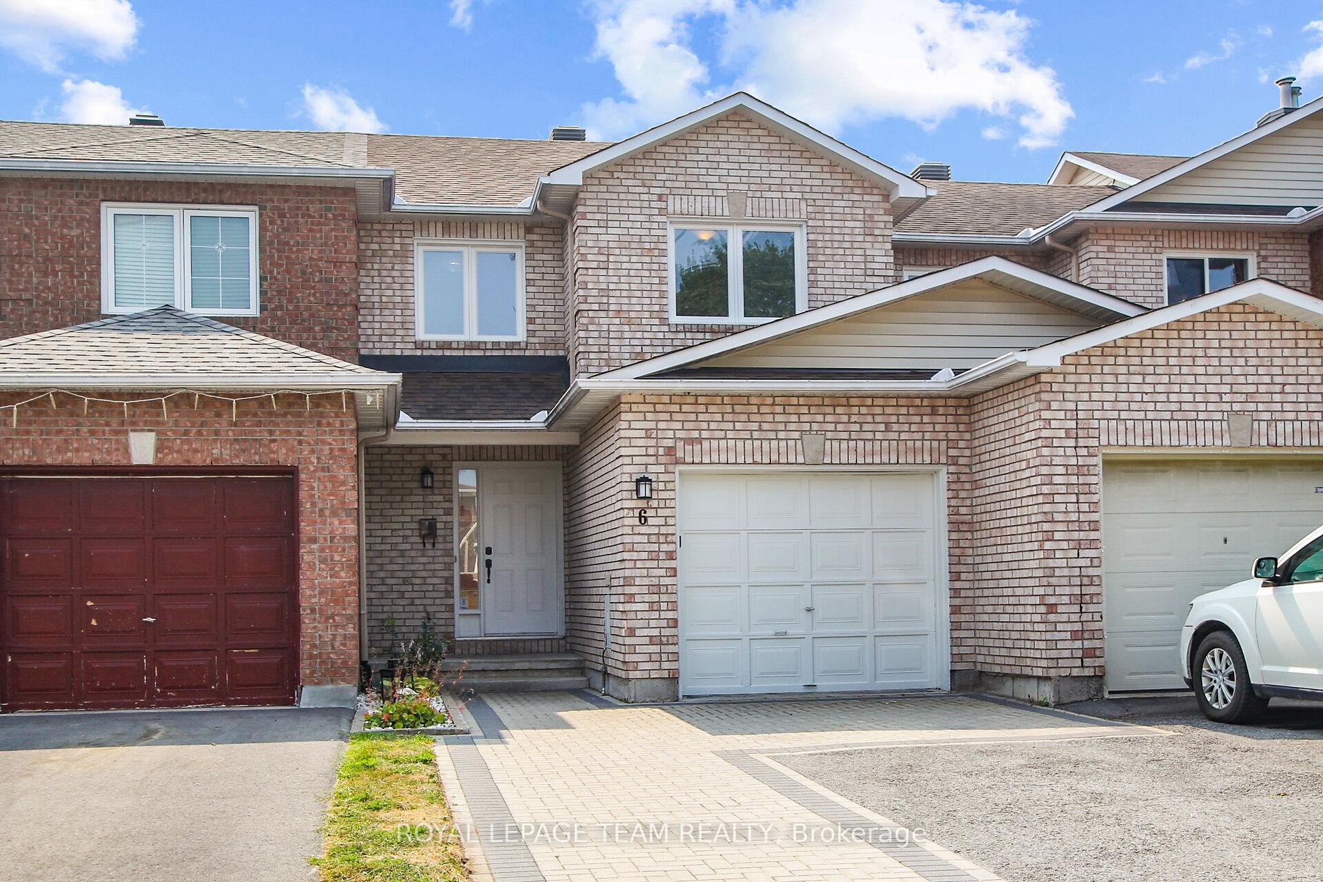Photo 1 of 6 Whitegate Crescent, Ottawa, Barrhaven - Longfields — HOMEH