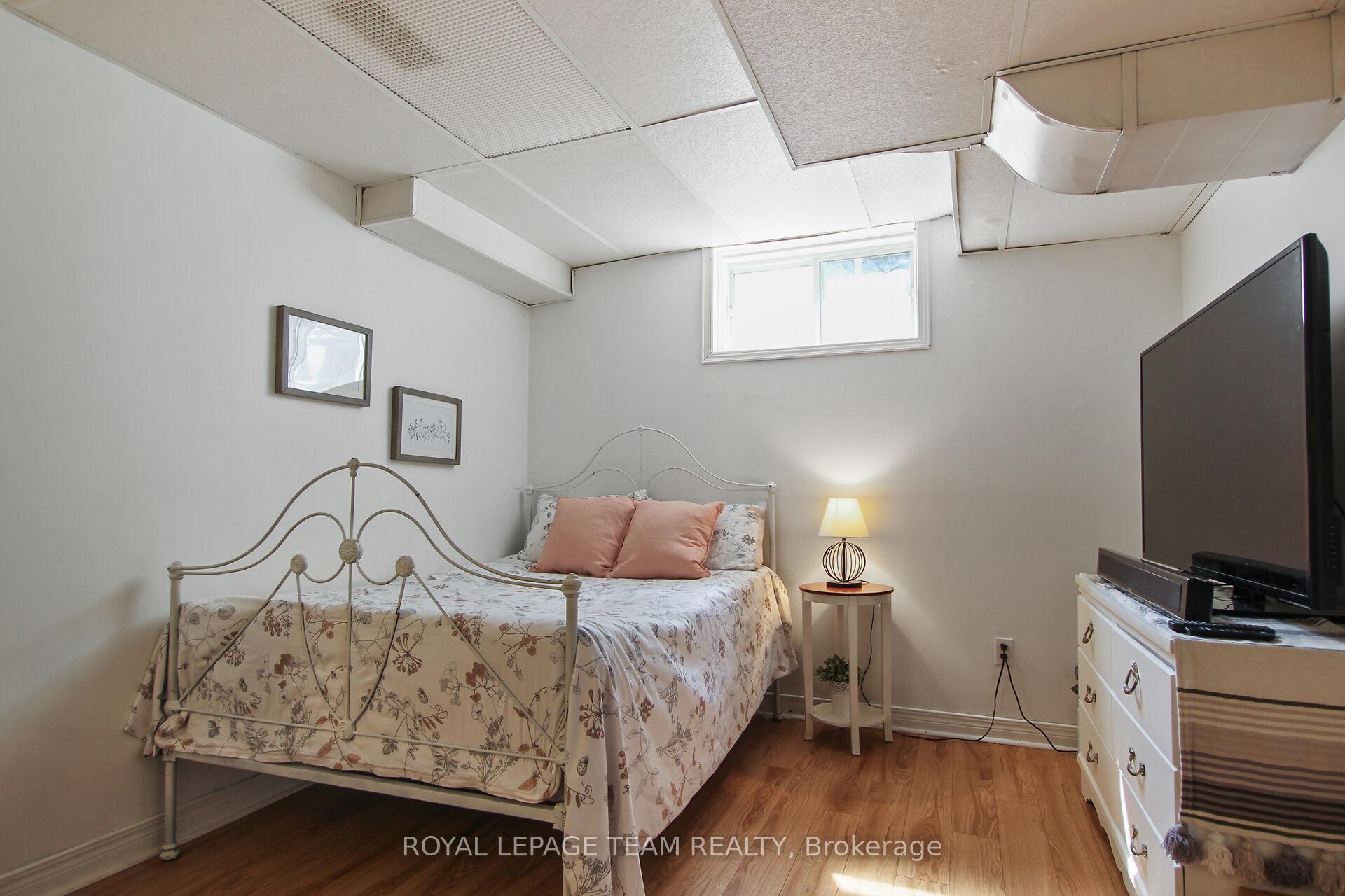 Photo 22 of 6 Whitegate Crescent, Ottawa, Barrhaven - Longfields — HOMEH