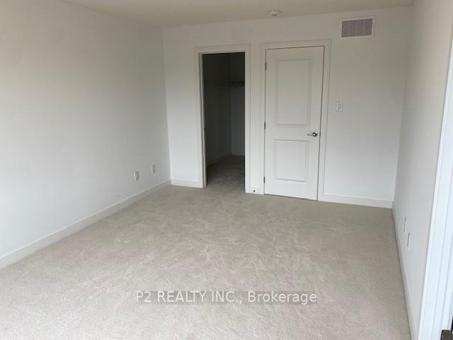Photo 13 of 41 Red Maple Lane, Barrie, Innis-Shore — HOMEH