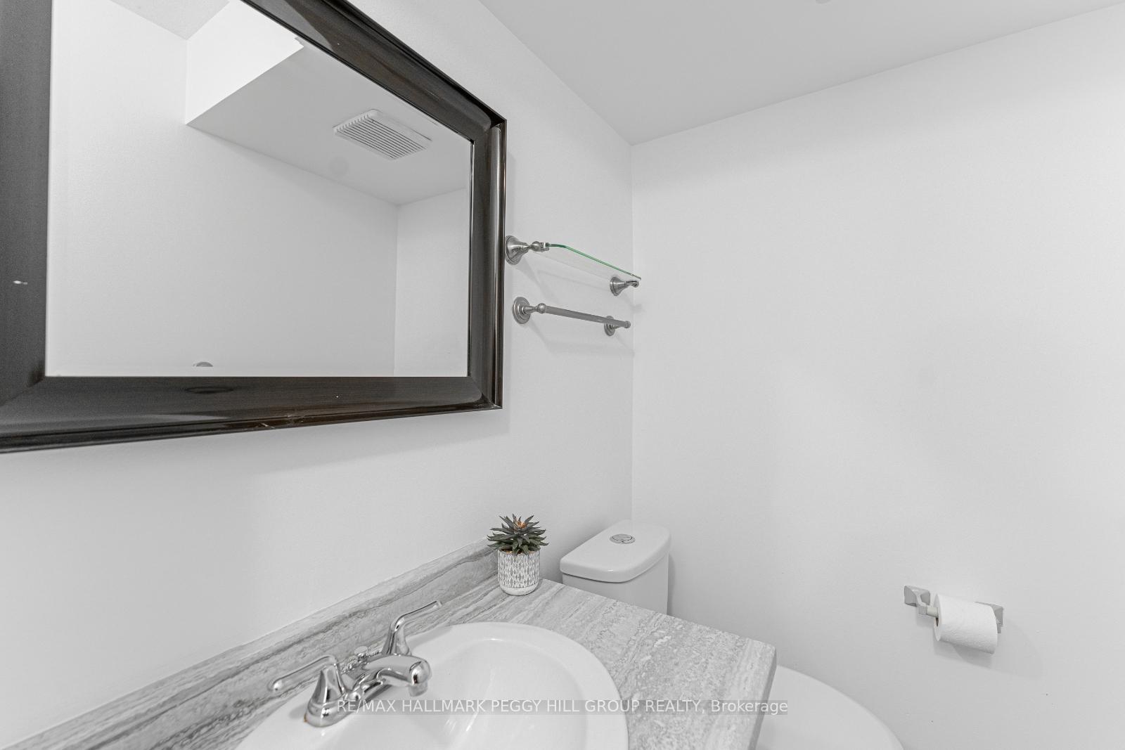 Photo 17 of 12 Thackeray Crescent, Barrie, Letitia Heights — HOMEH