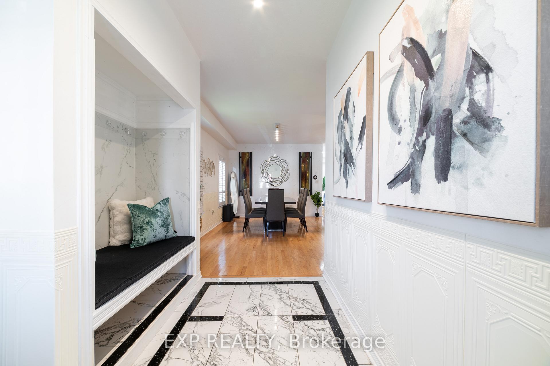 Photo 4 of 31 Kimble Avenue, Clarington, Bowmanville — HOMEH