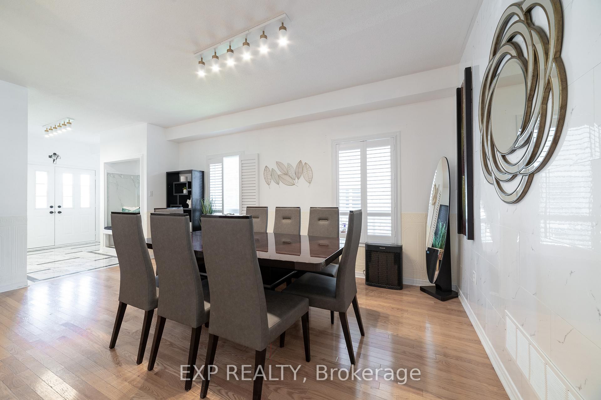 Photo 6 of 31 Kimble Avenue, Clarington, Bowmanville — HOMEH