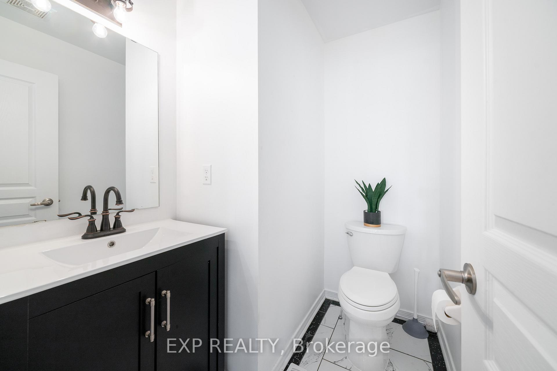 Photo 11 of 31 Kimble Avenue, Clarington, Bowmanville — HOMEH