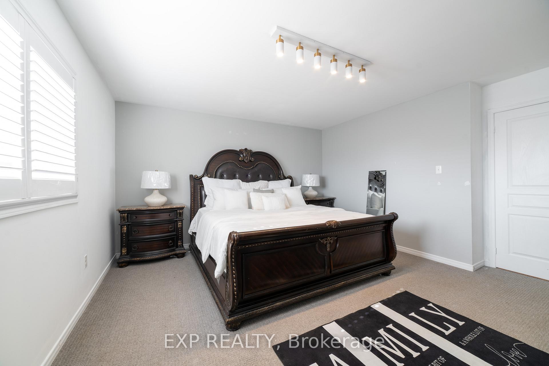 Photo 14 of 31 Kimble Avenue, Clarington, Bowmanville — HOMEH