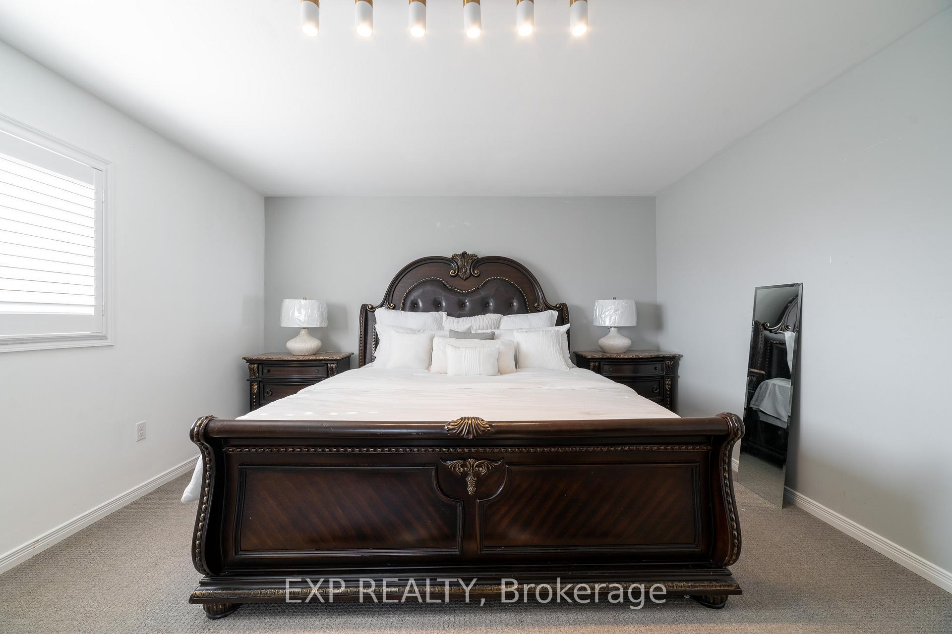 Photo 15 of 31 Kimble Avenue, Clarington, Bowmanville — HOMEH