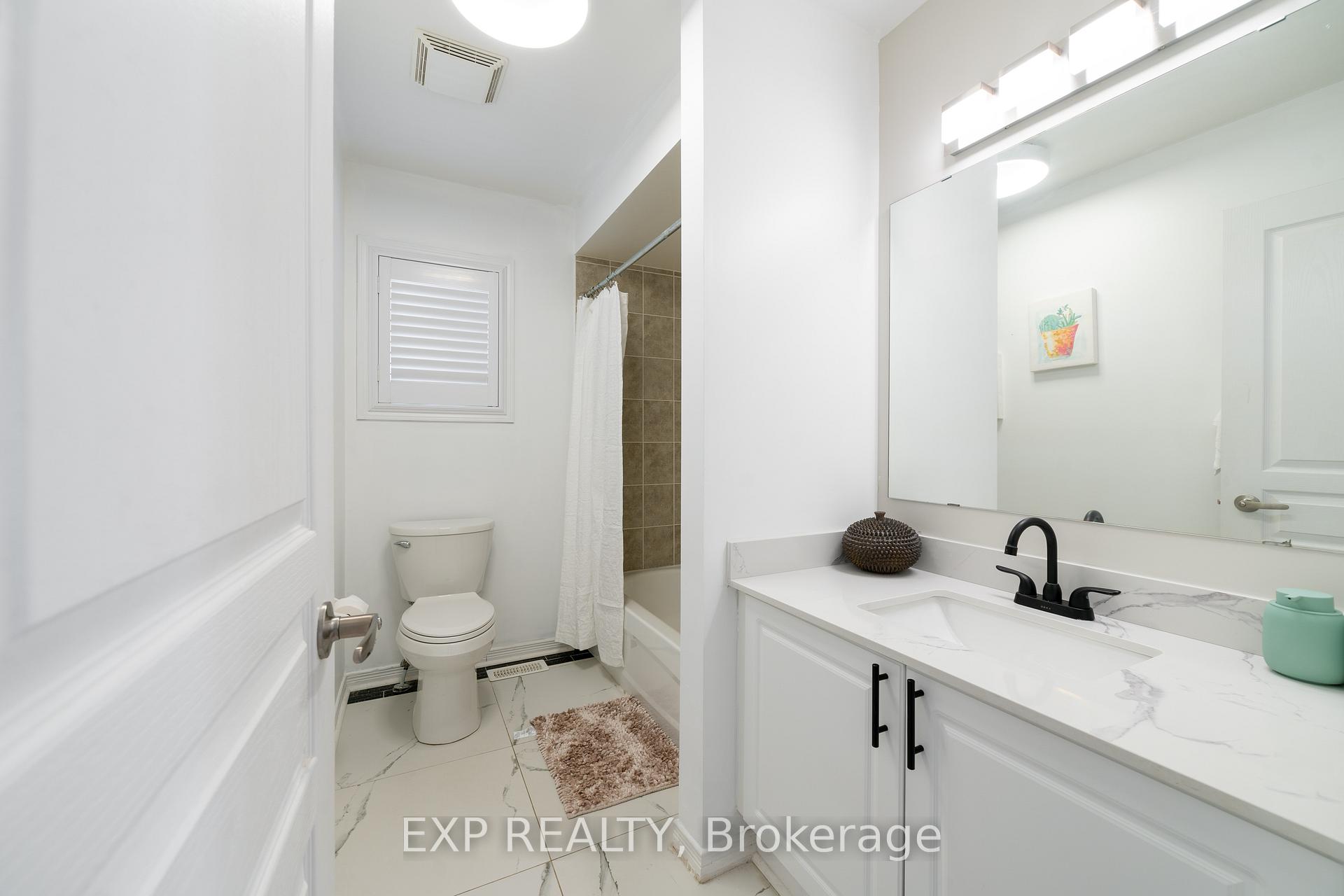 Photo 18 of 31 Kimble Avenue, Clarington, Bowmanville — HOMEH