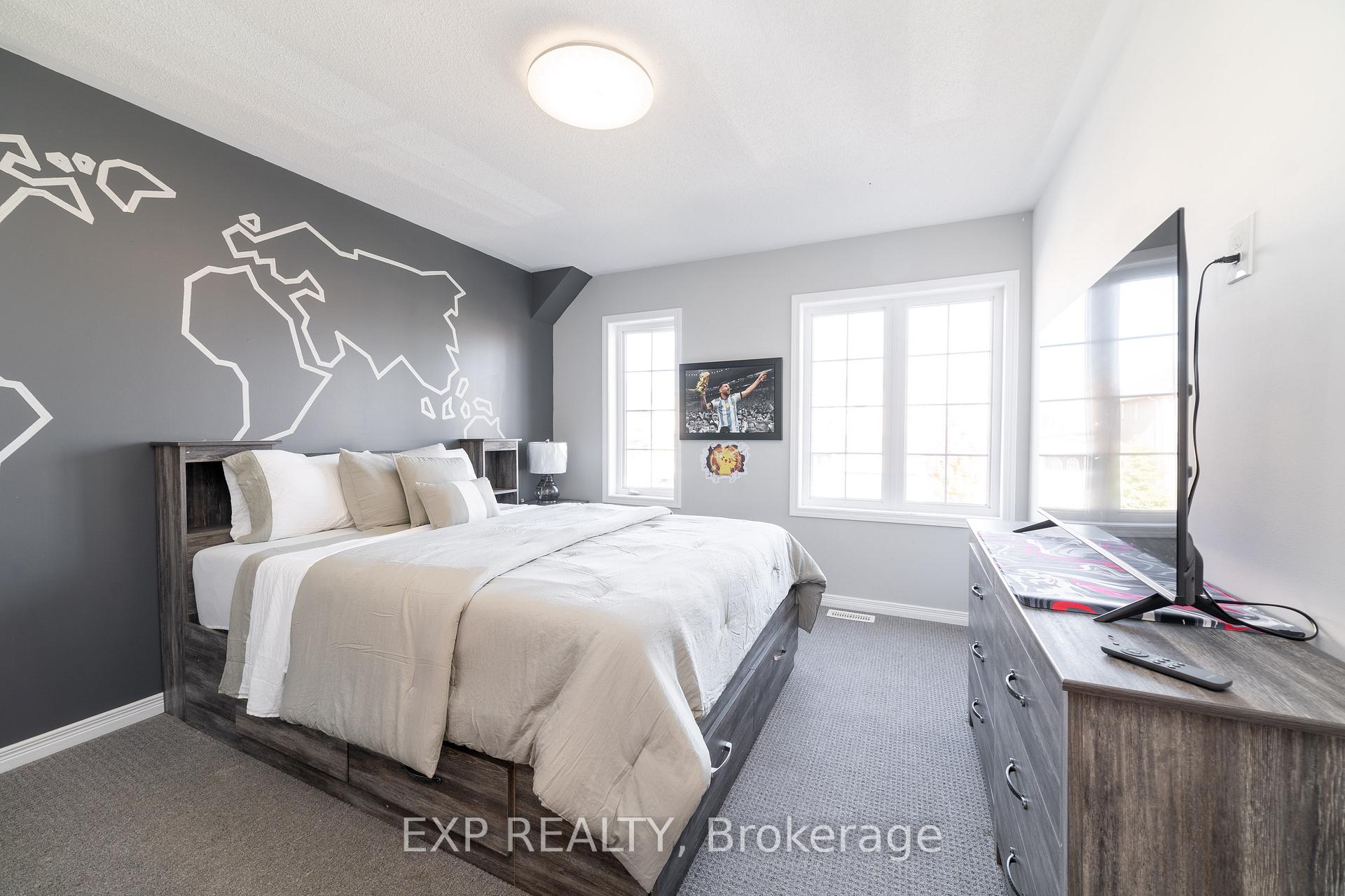 Photo 21 of 31 Kimble Avenue, Clarington, Bowmanville — HOMEH