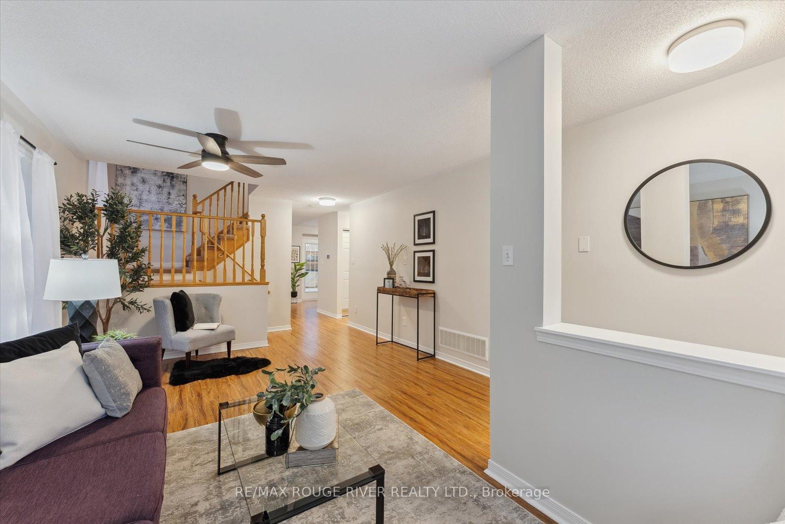 Photo 5 of 38 Stillwell Lane, Clarington, Newcastle — HOMEH