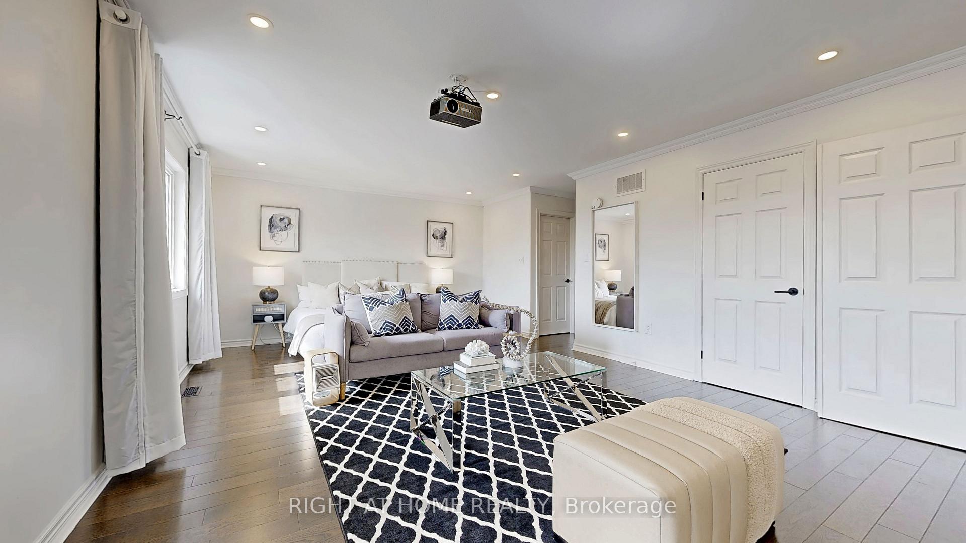 Photo 27 of 46 Prince William Way, Barrie, Innis-Shore — HOMEH