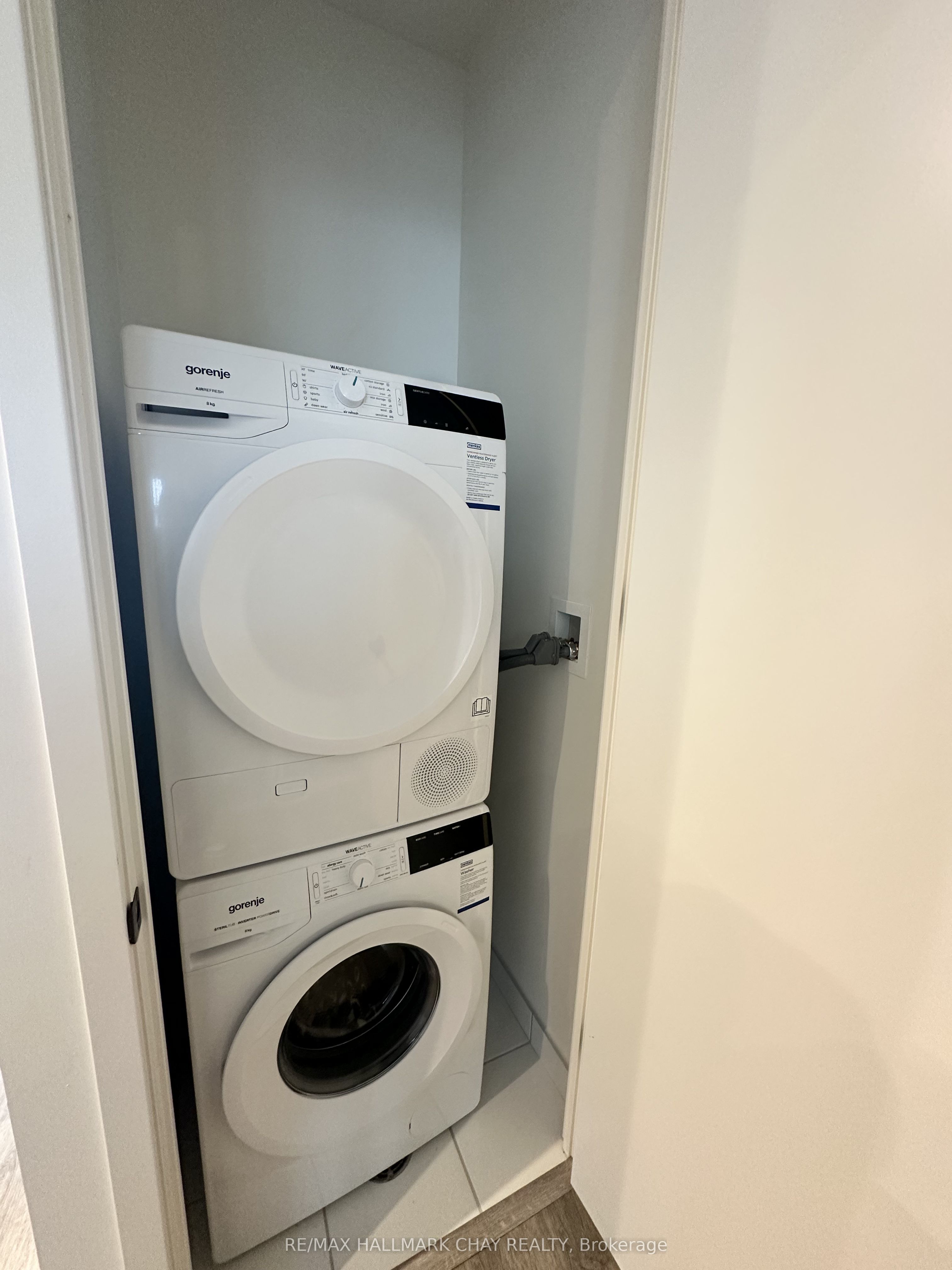 Photo 8 of Unit 3605, 8 interchange Way, Vaughan, Vaughan Corporate Centre — HOMEH