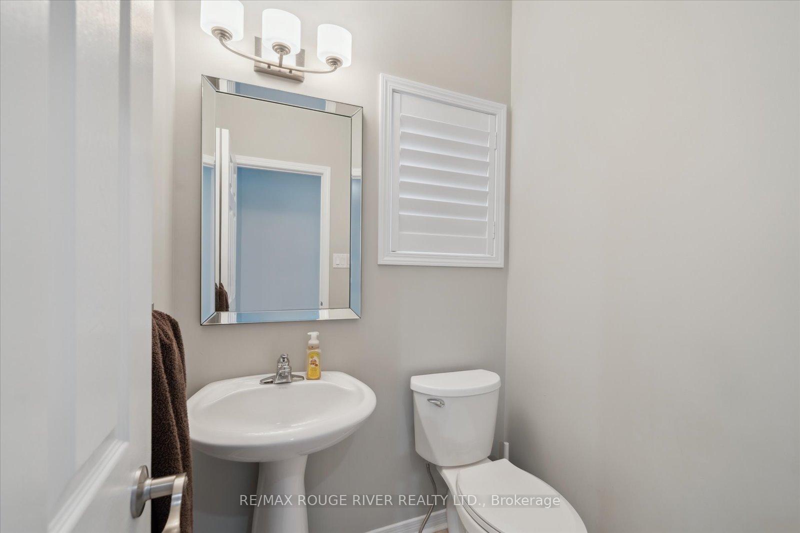 Photo 15 of 8 Kimble Avenue, Clarington, Bowmanville — HOMEH