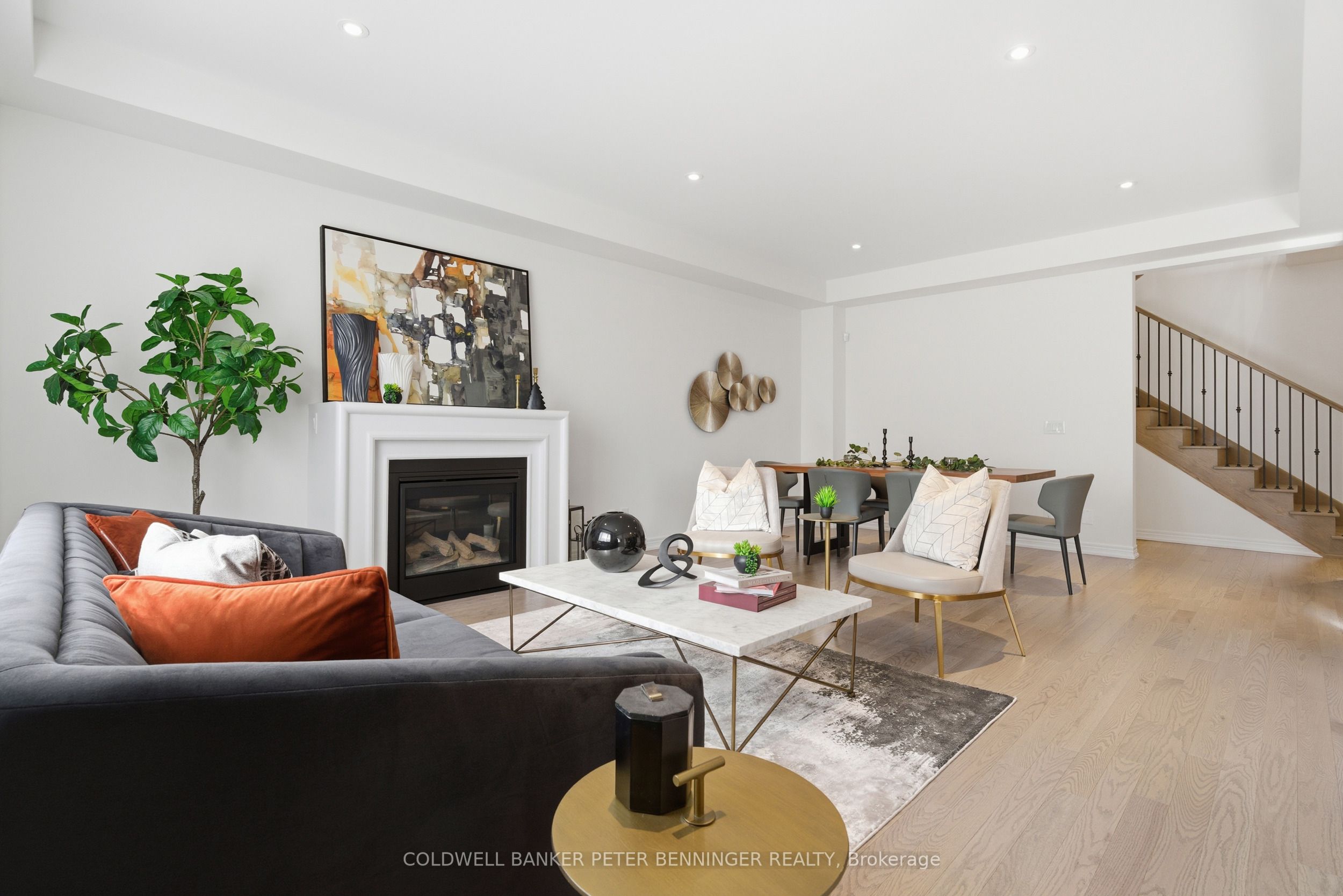 Photo 2 of 258 Histand Trail, Kitchener — HOMEH