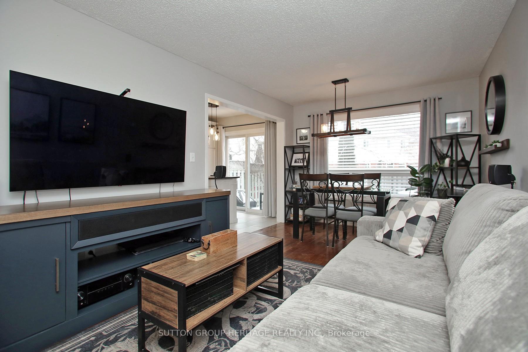 Photo 5 of 70 Mallory Street, Clarington, Courtice — HOMEH