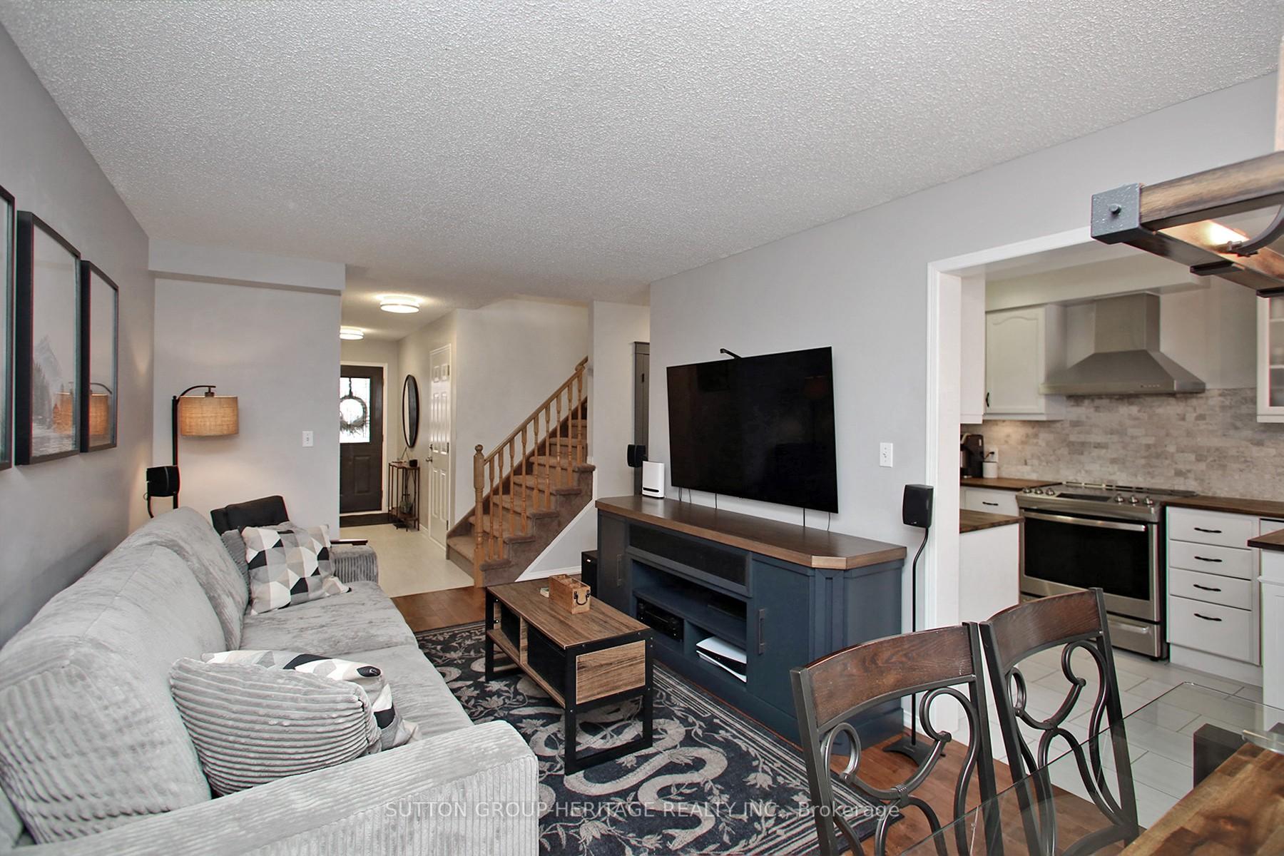 Photo 6 of 70 Mallory Street, Clarington, Courtice — HOMEH
