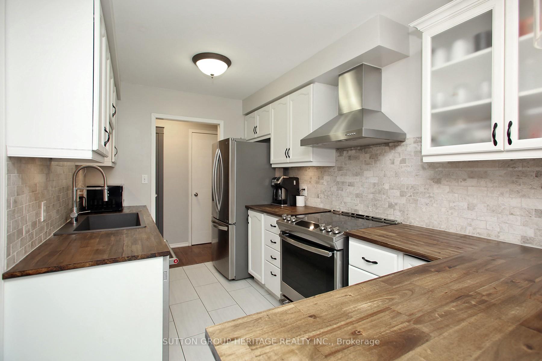 Photo 12 of 70 Mallory Street, Clarington, Courtice — HOMEH