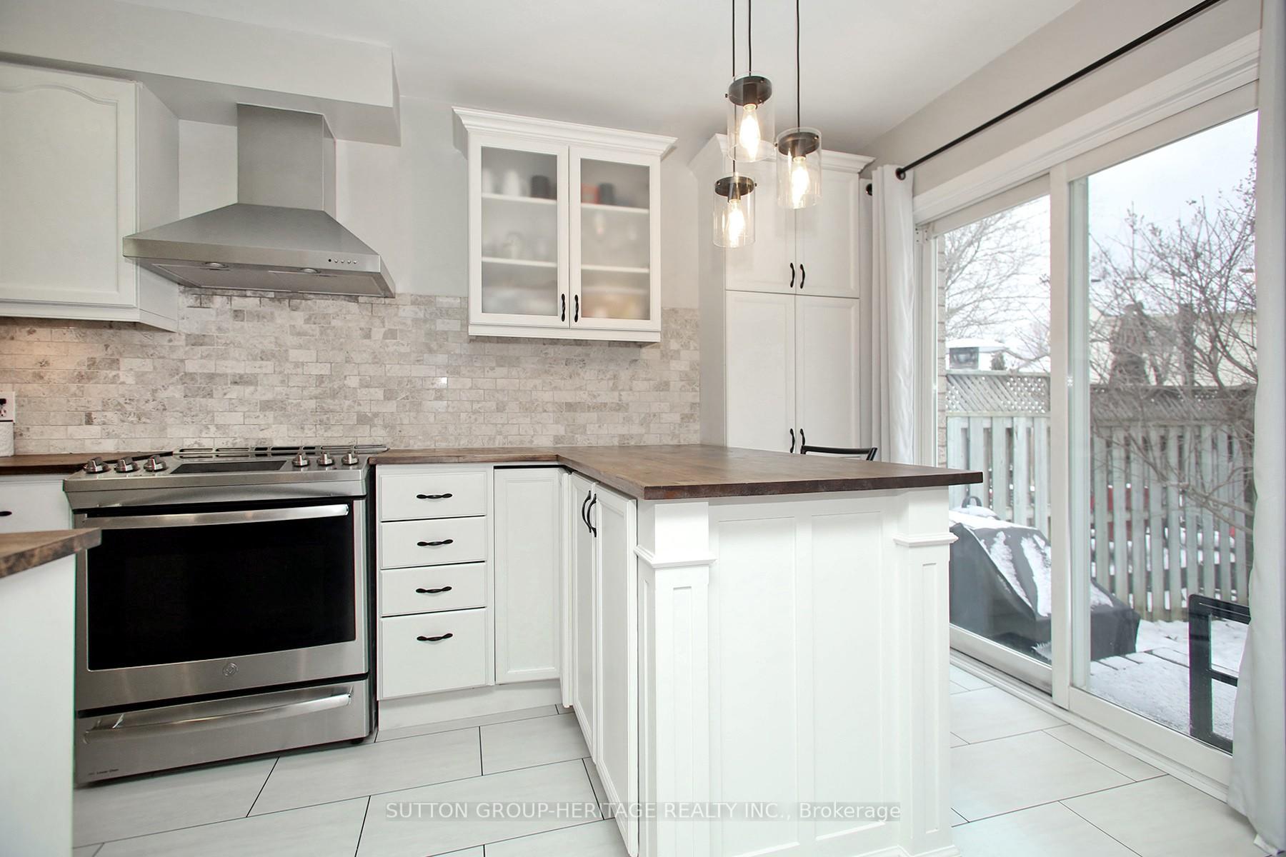 Photo 17 of 70 Mallory Street, Clarington, Courtice — HOMEH