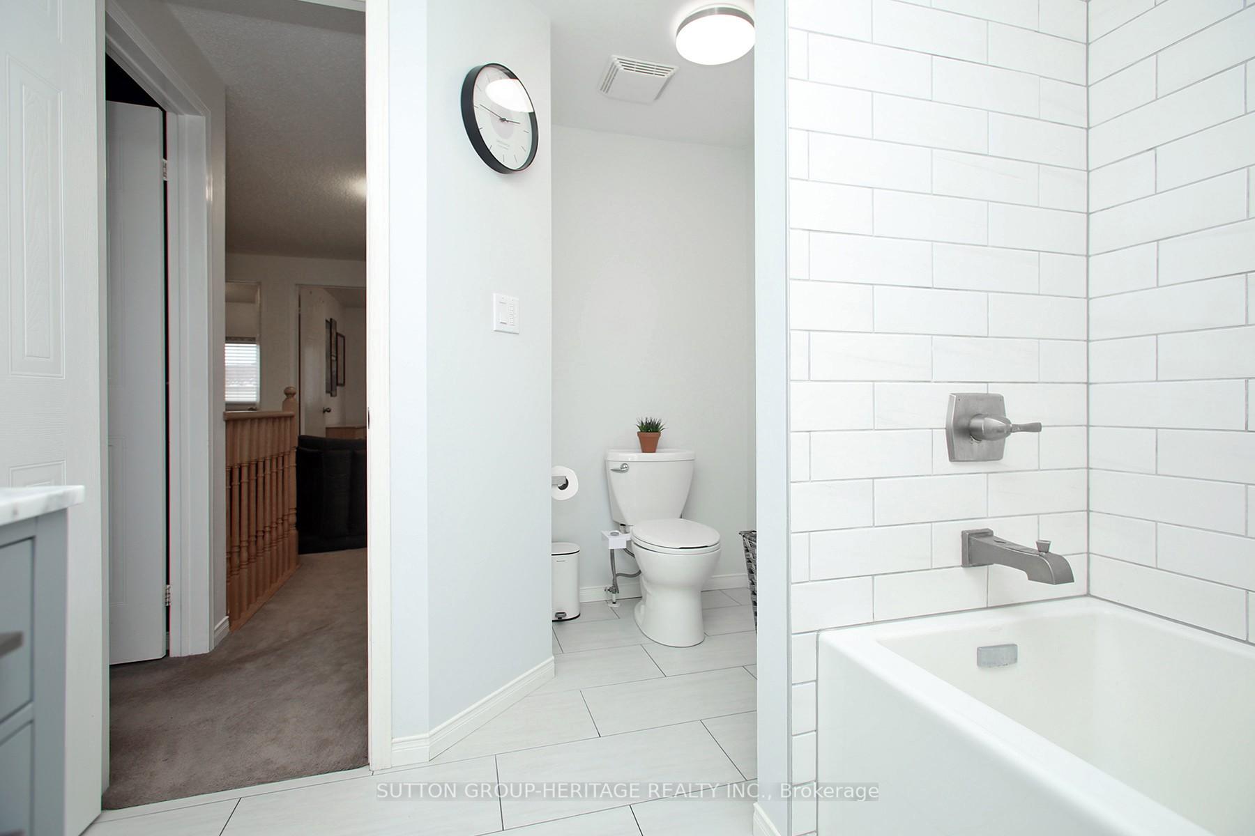 Photo 25 of 70 Mallory Street, Clarington, Courtice — HOMEH