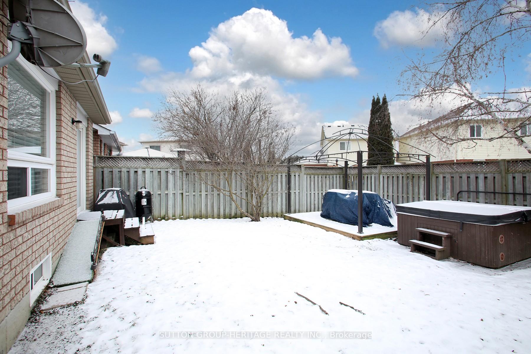 Photo 35 of 70 Mallory Street, Clarington, Courtice — HOMEH