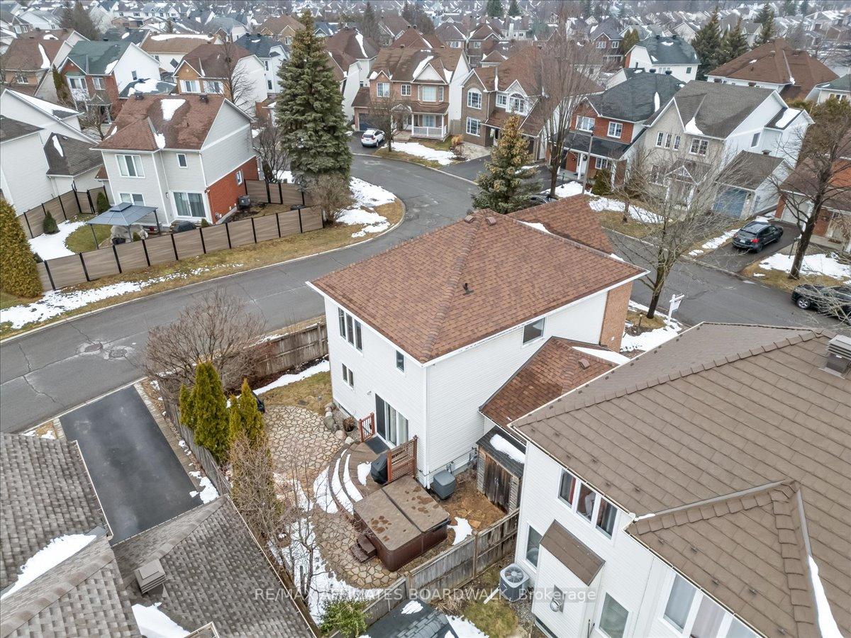Photo 44 of 8 Stonepointe Avenue, Ottawa, Barrhaven East — HOMEH