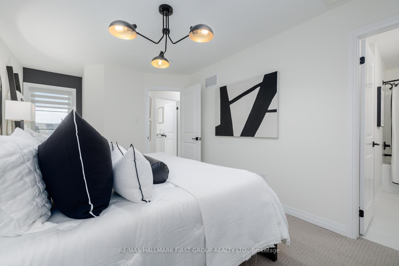 Photo 28 of 22 King William Way, Clarington, Bowmanville — HOMEH