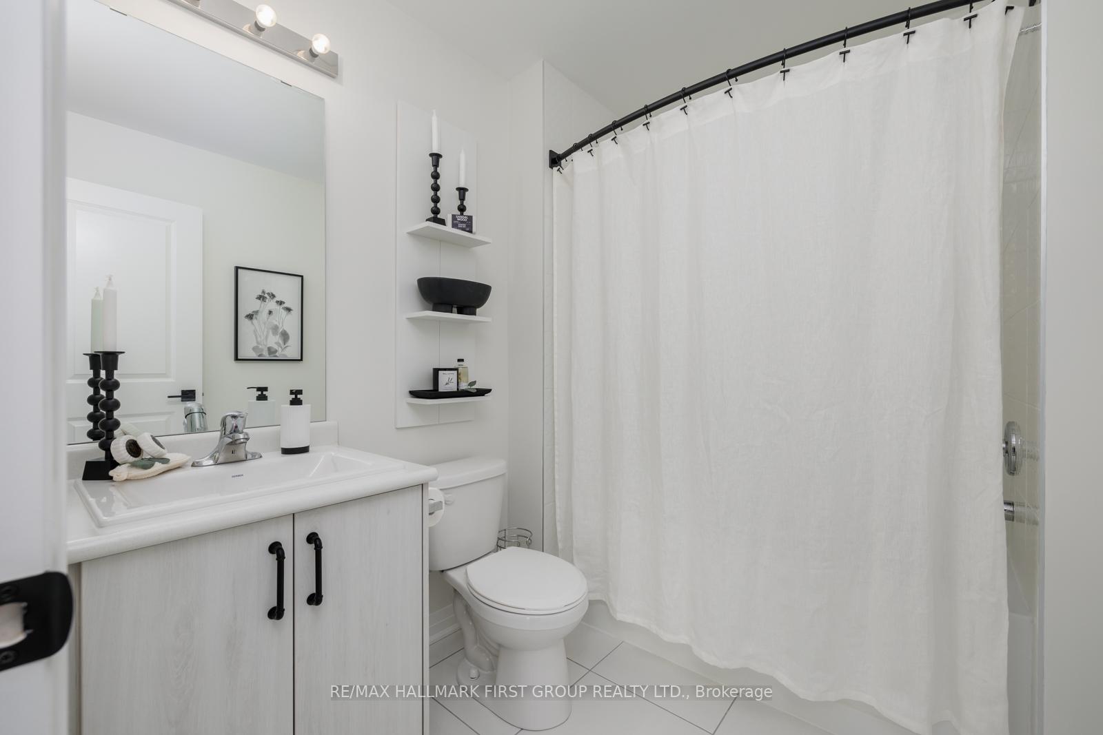 Photo 34 of 22 King William Way, Clarington, Bowmanville — HOMEH