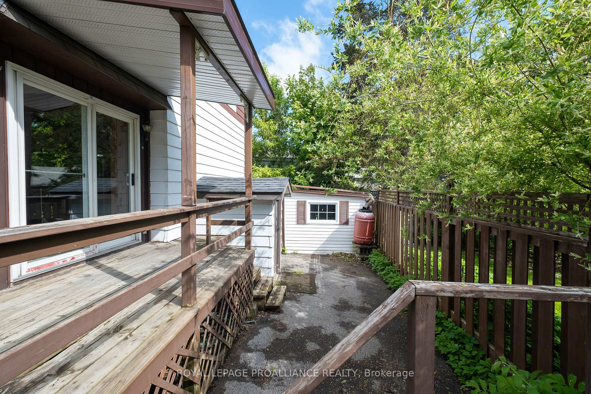 Photo 36 of 5 Albion Street, Belleville, Belleville Ward — HOMEH