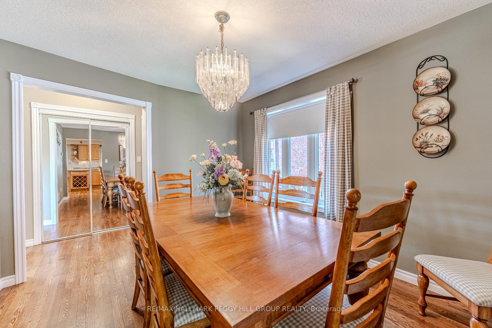 Photo 6 of 64 Summerset Drive, Barrie, Ardagh — HOMEH