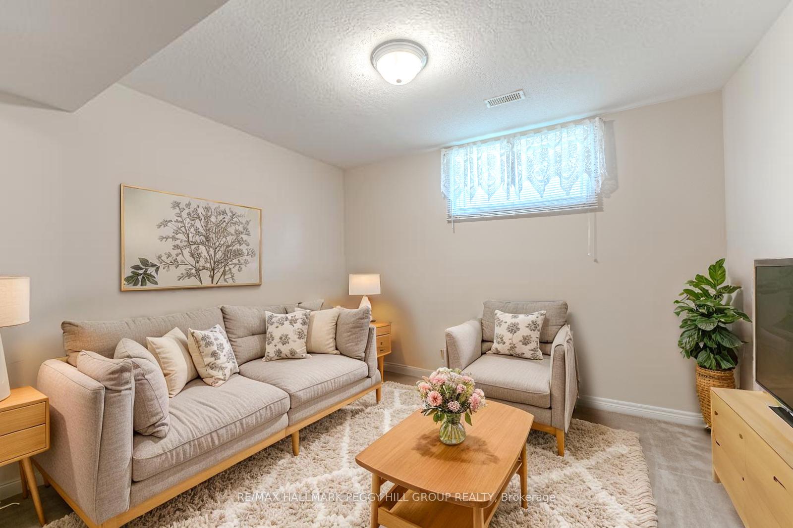 Photo 14 of 64 Summerset Drive, Barrie, Ardagh — HOMEH